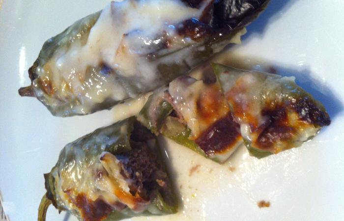 Régime Dukan (recette minceur) : Poivrons corne de boeuf farcis #dukan https://www.proteinaute.com/recette-poivrons-corne-de-boeuf-farcis-13488.html