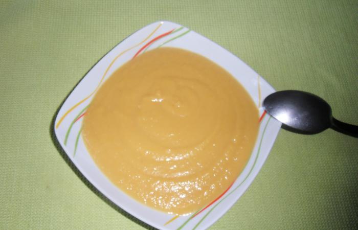 R�gime Dukan (recette minceur) : Velout� de giraumon et panais  #dukan https://www.proteinaute.com/recette-veloute-de-giraumon-et-panais-13512.html