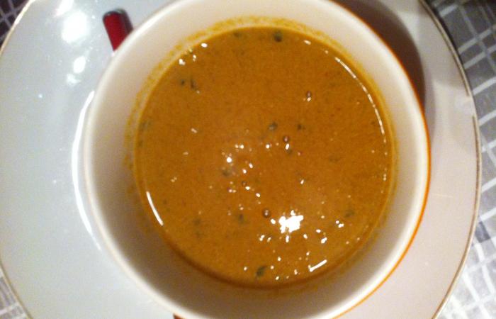 Rgime Dukan (recette minceur) : Soupe au saumon  #dukan https://www.proteinaute.com/recette-soupe-au-saumon-13542.html