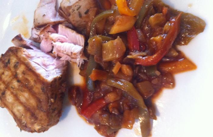 Régime Dukan (recette minceur) : Steaks de thon à la provençale #dukan https://www.proteinaute.com/recette-steaks-de-thon-a-la-provencale-13577.html
