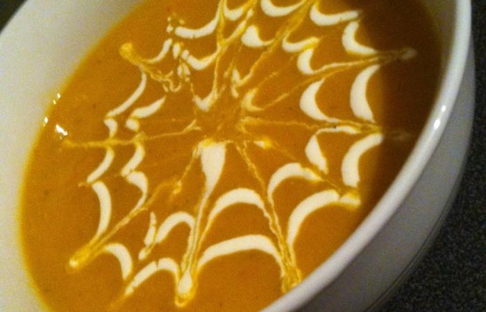 Velout� de l�gumes du soleil au thermomix