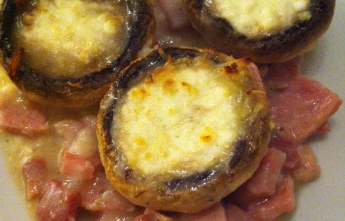R�gime Dukan (recette minceur) : Gratin de champignons de Paris au jambon  #dukan https://www.proteinaute.com/recette-gratin-de-champignons-de-paris-au-jambon-13734.html