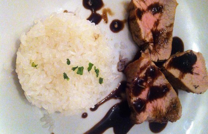 R�gime Dukan (recette minceur) : M�daillons de veau et r�duction aux �pices #dukan https://www.proteinaute.com/recette-medaillons-de-veau-et-reduction-aux-epices-13736.html