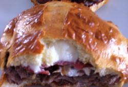 Recette Dukan : Hamburger bacon,oignon et emmental 