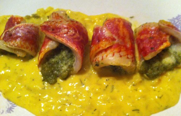 R�gime Dukan (recette minceur) : Filets de rouget sauce safran�e #dukan https://www.proteinaute.com/recette-filets-de-rouget-sauce-safranee-13838.html