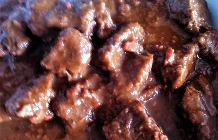 Rgime Dukan (recette minceur) : Goulash hongrois au paprika au thermomix  #dukan https://www.proteinaute.com/recette-goulash-hongrois-au-paprika-au-thermomix-13875.html
