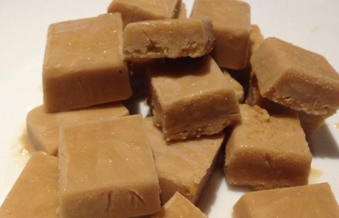 Régime Dukan (recette minceur) : Caramels mous glacés #dukan https://www.proteinaute.com/recette-caramels-mous-glaces-13978.html