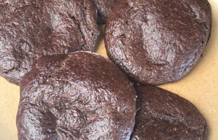 Régime Dukan (recette minceur) : Cookies au chocolat  #dukan https://www.proteinaute.com/recette-cookies-au-chocolat-13999.html