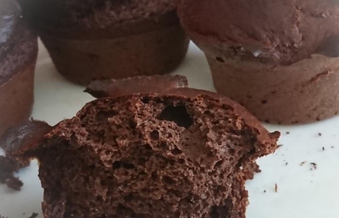 Régime Dukan (recette minceur) : Muffins chocolat /courgettes  #dukan https://www.proteinaute.com/recette-muffins-chocolat-courgettes-14010.html