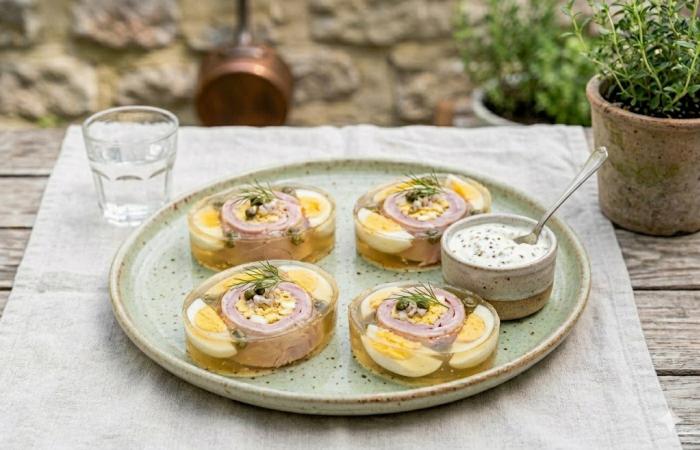 Régime Dukan (recette minceur) : Aspic Sauce Fromage Blanc #dukan https://www.proteinaute.com/recette-aspic-sauce-fromage-blanc-1490.html