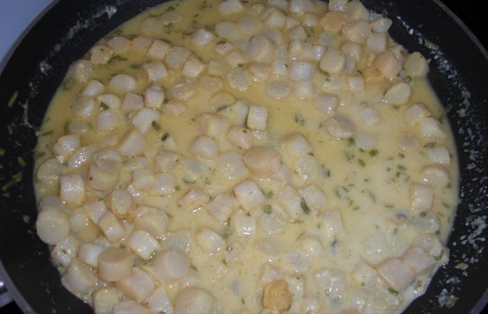 R�gime Dukan (recette minceur) : Noix de Saint Jacques au curry #dukan https://www.proteinaute.com/recette-noix-de-saint-jacques-au-curry-157.html