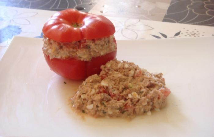 Régime Dukan (recette minceur) : Tomate mimosa au thon #dukan https://www.proteinaute.com/recette-tomate-mimosa-au-thon-1779.html