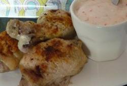 Recette Dukan&nbsp;: Pilons de poulet sauce piment�e