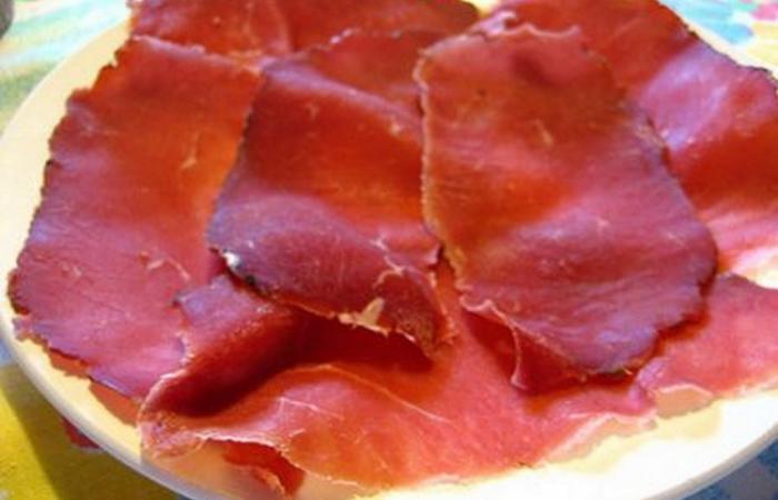 R�gime Dukan (recette minceur) : Fabriquer son Bresaola della Valtellina ou Viande des Grisons soi m�me #dukan https://www.proteinaute.com/recette-fabriquer-son-bresaola-della-valtellina-ou-viande-des-grisons-soi-meme-2358.html