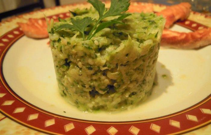 R�gime Dukan (recette minceur) : Courgettes au cumin #dukan https://www.proteinaute.com/recette-courgettes-au-cumin-2449.html