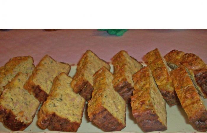 R�gime Dukan (recette minceur) : Cake Jambon Moutarde Persil #dukan https://www.proteinaute.com/recette-cake-jambon-moutarde-persil-2540.html