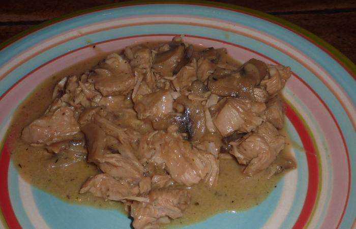 R�gime Dukan (recette minceur) : Volaille � la cocotte #dukan https://www.proteinaute.com/recette-volaille-a-la-cocotte-260.html