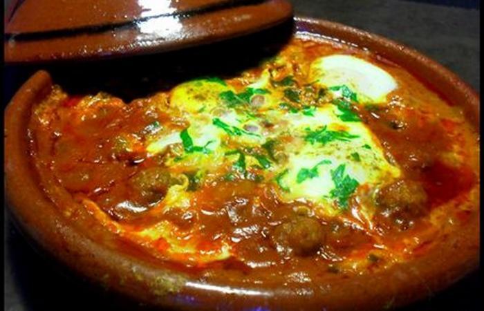 Tagine kefta aux oeufs