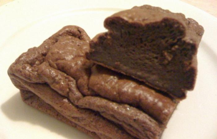 Régime Dukan (recette minceur) : Cake chocolat tout doux #dukan https://www.proteinaute.com/recette-cake-chocolat-tout-doux-2663.html