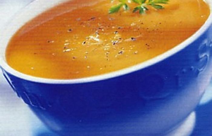 Régime Dukan (recette minceur) : Velouté au potimarron #dukan https://www.proteinaute.com/recette-veloute-au-potimarron-2691.html