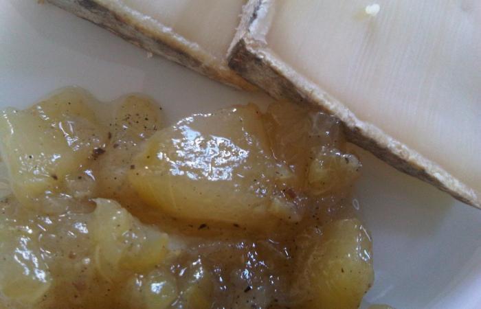 Régime Dukan (recette minceur) : Confiture de concombre à la vanille et au gingembre #dukan https://www.proteinaute.com/recette-confiture-de-concombre-a-la-vanille-et-au-gingembre-2730.html