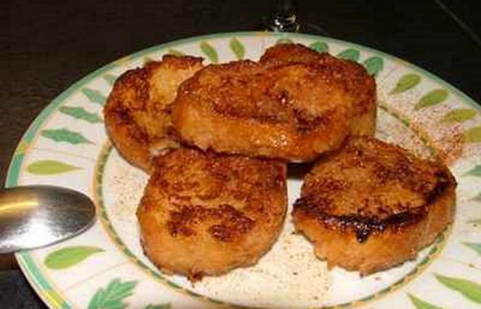 Régime Dukan (recette minceur) : Pain perdu et sa compotée de pommes #dukan https://www.proteinaute.com/recette-pain-perdu-et-sa-compotee-de-pommes-2829.html