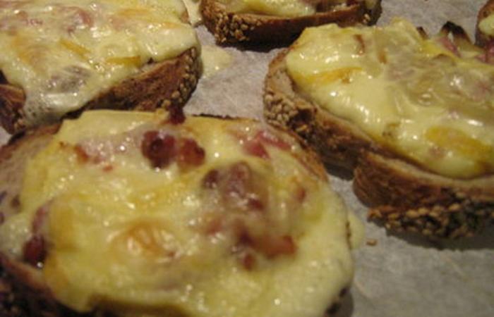 Régime Dukan (recette minceur) : Tartines savoyardes #dukan https://www.proteinaute.com/recette-tartines-savoyardes-2851.html
