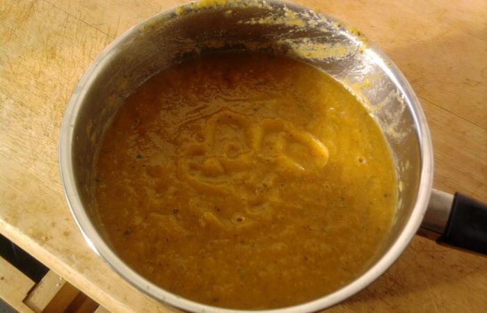 Rgime Dukan (recette minceur) : Soupe qui rchauffe #dukan https://www.proteinaute.com/recette-soupe-qui-rechauffe-2860.html