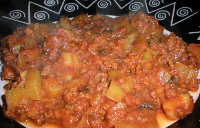 Courgettes sauce bolognaise