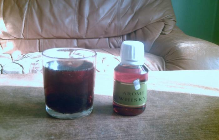R�gime Dukan (recette minceur) : Whisky Coca pour l'ap�ro #dukan https://www.proteinaute.com/recette-whisky-coca-pour-l-apero-3403.html