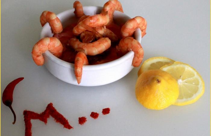 R�gime Dukan (recette minceur) : Crevettes au Saumon fum� #dukan https://www.proteinaute.com/recette-crevettes-au-saumon-fume-3511.html