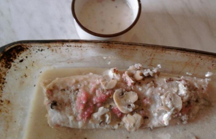 Régime Dukan (recette minceur) : Filet de poisson à la moutarde #dukan https://www.proteinaute.com/recette-filet-de-poisson-a-la-moutarde-3555.html