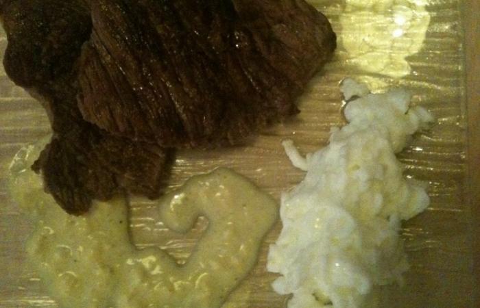 Régime Dukan (recette minceur) : Rumsteack sauce curry-gingembre #dukan https://www.proteinaute.com/recette-rumsteack-sauce-curry-gingembre-3576.html