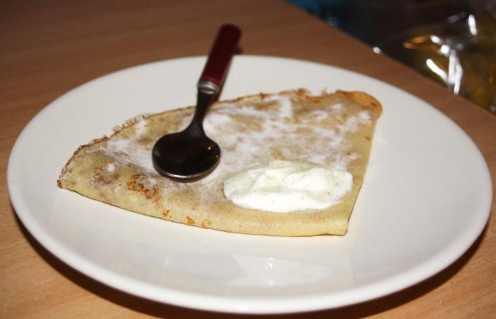 R�gime Dukan (recette minceur) : Cr�pes protifar/maizena  #dukan https://www.proteinaute.com/recette-crepes-protifar-maizena-3686.html