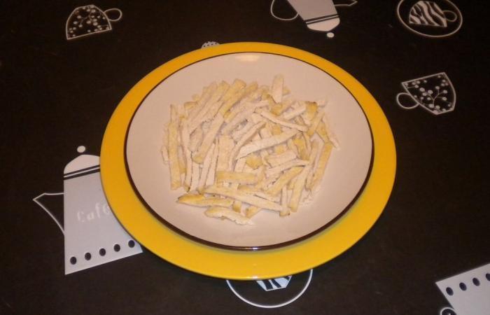 R�gime Dukan (recette minceur) : Lamelles au tofu (des semblants de spatzel) #dukan https://www.proteinaute.com/recette-lamelles-au-tofu-des-semblants-de-spatzel-3783.html