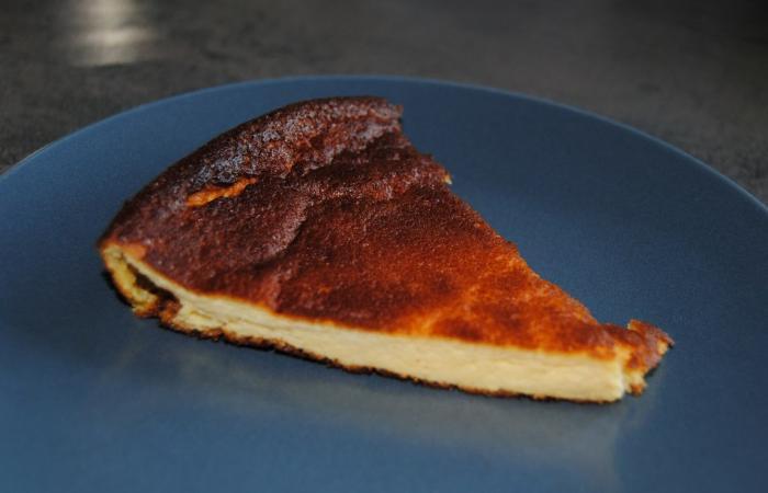 Régime Dukan (recette minceur) : Gâteau au fromage blanc #dukan https://www.proteinaute.com/recette-gateau-au-fromage-blanc-3903.html