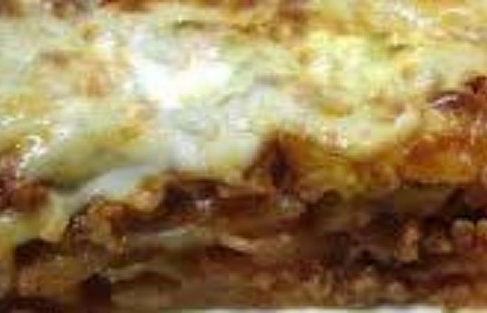 R�gime Dukan (recette minceur) : Lasagne de cr�pes � la bolognaise #dukan https://www.proteinaute.com/recette-lasagne-de-crepes-a-la-bolognaise-3916.html