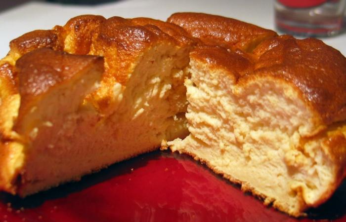 Régime Dukan (recette minceur) : Gâteau moelleux à la Vanille #dukan https://www.proteinaute.com/recette-gateau-moelleux-a-la-vanille-4019.html