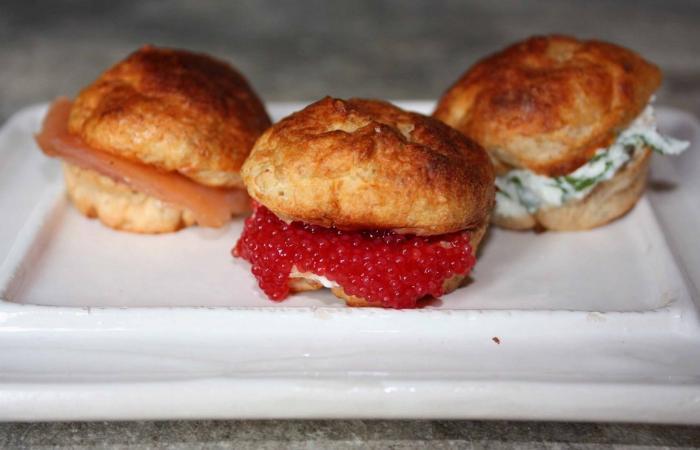 R�gime Dukan (recette minceur) : Petits amuse-gueules du pain au saumon  #dukan https://www.proteinaute.com/recette-petits-amuse-gueules-du-pain-au-saumon-4038.html