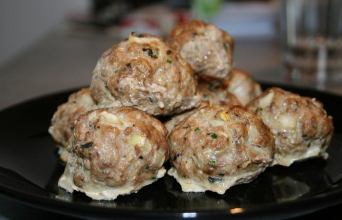 Régime Dukan (recette minceur) : Boulette de viande à ma façon #dukan https://www.proteinaute.com/recette-boulette-de-viande-a-ma-facon-4044.html