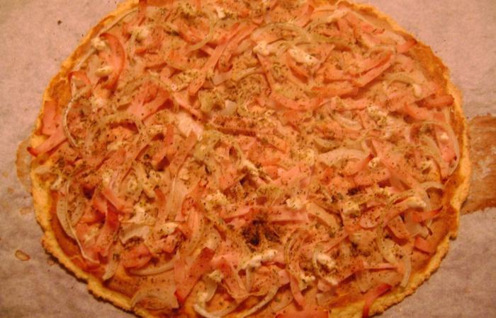 Rgime Dukan (recette minceur) : Pizza moelleuse sans sons ni tolr #dukan https://www.proteinaute.com/recette-pizza-moelleuse-sans-sons-ni-tolere-4061.html