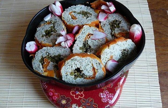 R�gime Dukan (recette minceur) : Roul� de poulet parfum� aux carottes et haricots vert #dukan https://www.proteinaute.com/recette-roule-de-poulet-parfume-aux-carottes-et-haricots-vert-4182.html
