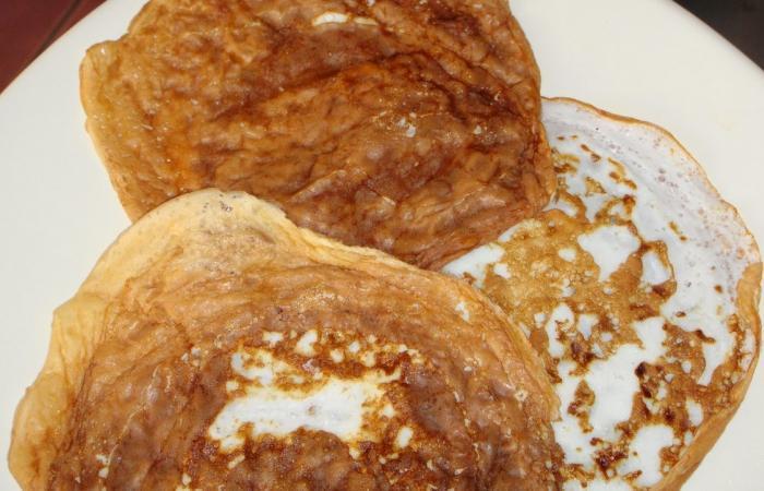 Régime Dukan (recette minceur) : Crèpes sans son, sans jaune ni toléré #dukan https://www.proteinaute.com/recette-crepes-sans-son-sans-jaune-ni-tolere-4228.html