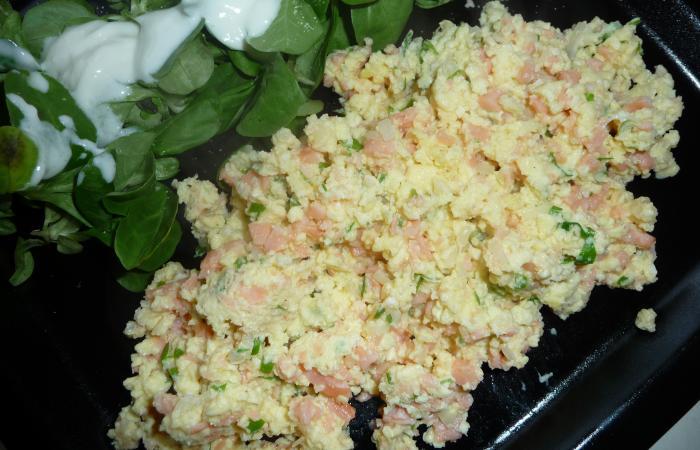 Régime Dukan (recette minceur) : Oeufs brouillés Dukan au Saumon #dukan https://www.proteinaute.com/recette-oeufs-brouilles-dukan-au-saumon-43.html
