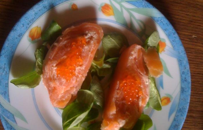 R�gime Dukan (recette minceur) : B�che au saumon fum� #dukan https://www.proteinaute.com/recette-buche-au-saumon-fume-453.html