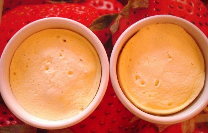 Régime Dukan (recette minceur) : Abricots à la crème #dukan https://www.proteinaute.com/recette-abricots-a-la-creme-4548.html