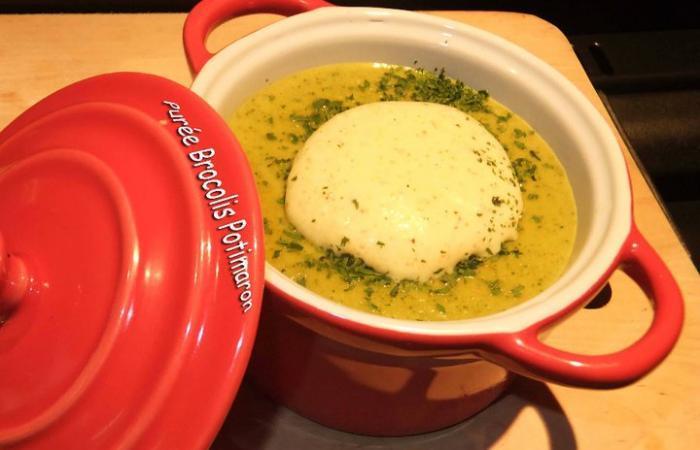 Régime Dukan (recette minceur) : Purée Brocolis - Potimaron #dukan https://www.proteinaute.com/recette-puree-brocolis-potimaron-4707.html