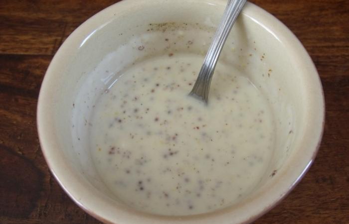 Rgime Dukan (recette minceur) : Sauce au yaourt sans huile de paraffine #dukan https://www.proteinaute.com/recette-sauce-au-yaourt-sans-huile-de-paraffine-4764.html