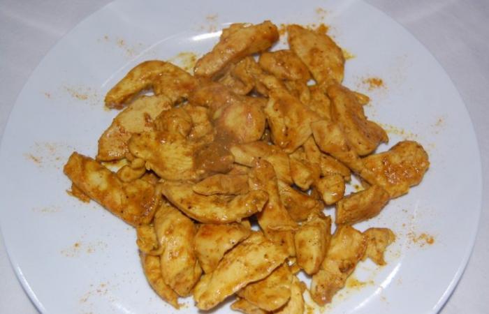 R�gime Dukan (recette minceur) : Eminc� de volaille au curry #dukan https://www.proteinaute.com/recette-emince-de-volaille-au-curry-478.html