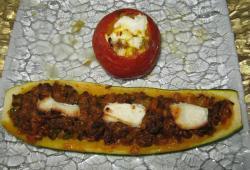 R�gime Dukan, la recette Courgette farcie � la viande hach�e